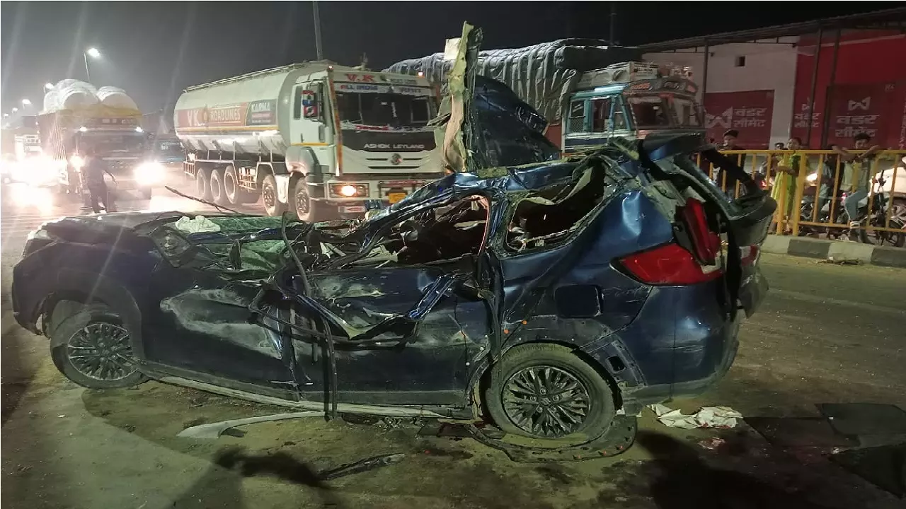 Hapur Road Accident