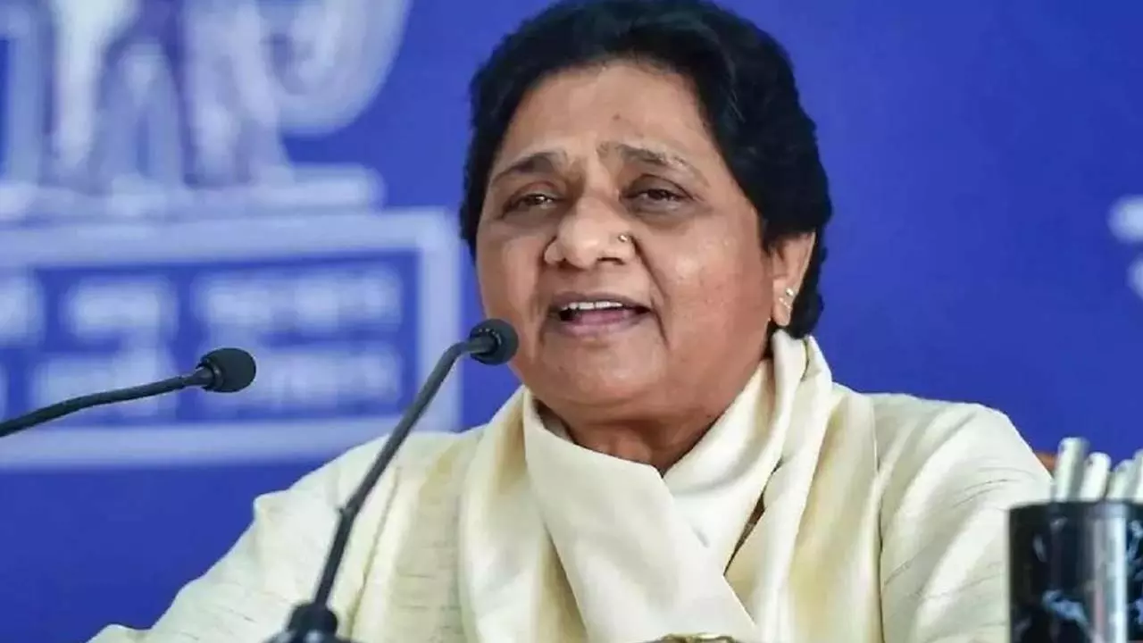 Mayawati openly attacks Brahmins, also stakes on separate Bundelkhand state