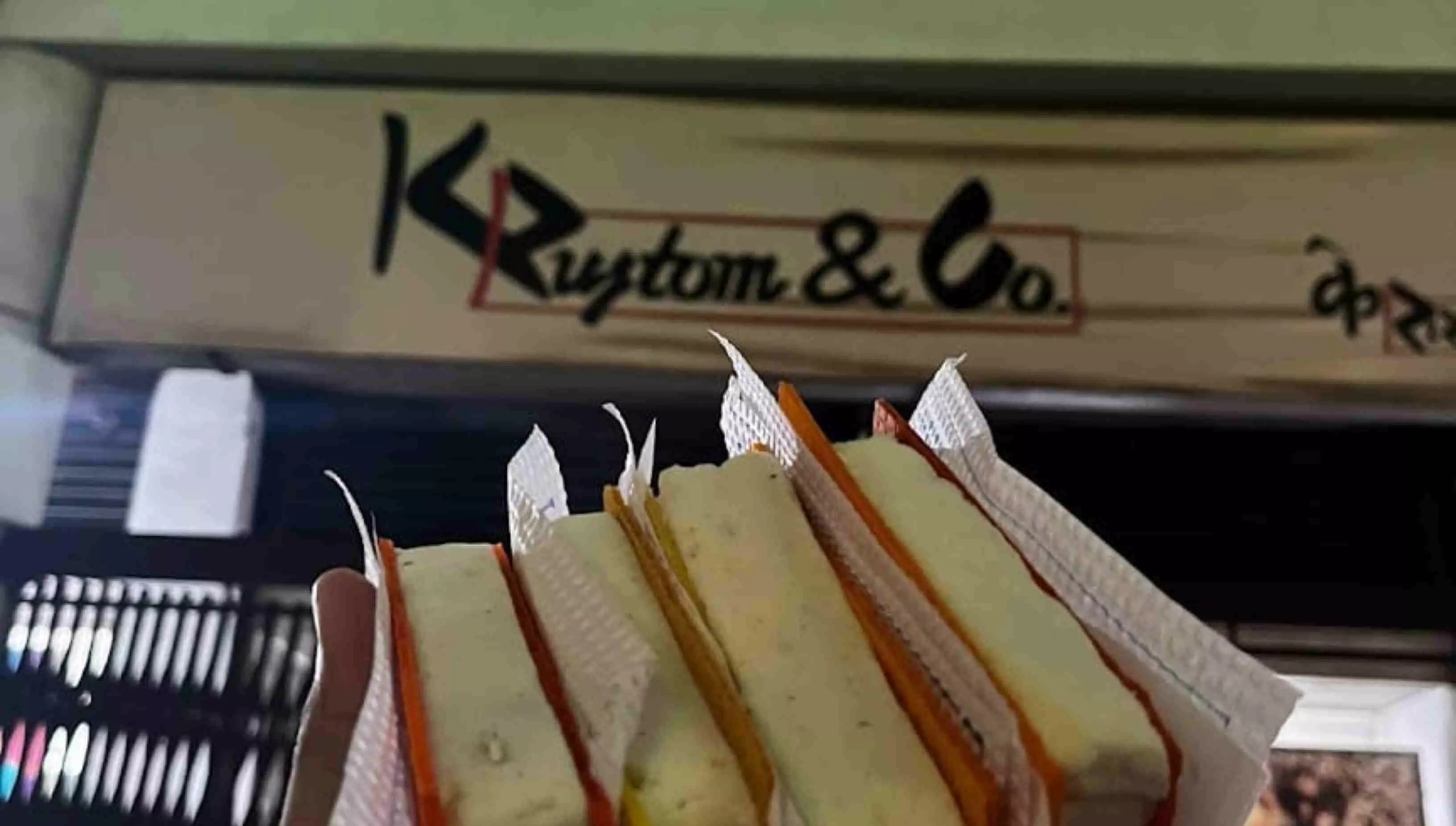 Mumbai Famous Ice Cream: मुंबई में K Rustam का आइसक्रीम क्यों है फेमस, यहां देखें डिटेल्स