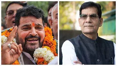 बीजेपी सांसद बृजभूषण ने एके शर्मा को बताया ‘यशस्वी मुख्यमंत्री’, जनसभा में लोगों को चौंकाया