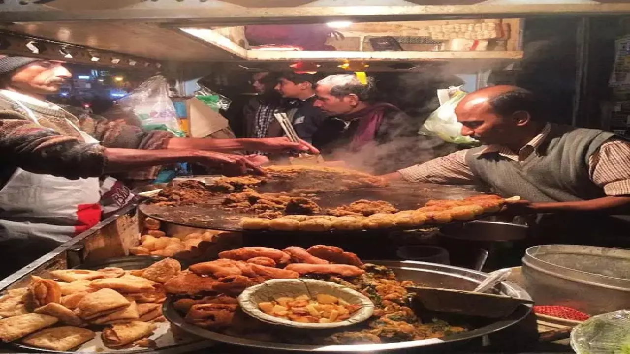 Kanpur Famous Top 5 Street Food