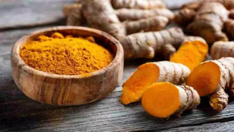 Homemade Turmeric Powder Homemade Turmeric Powder