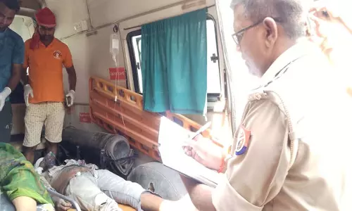 Mother and son returning with medicines die in accident