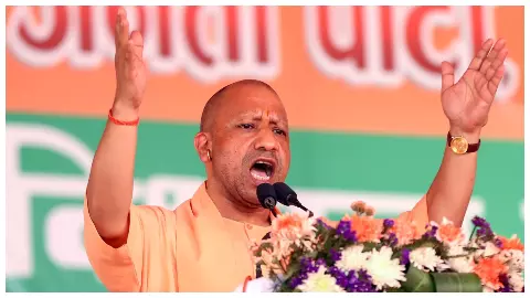 Ghosi: ‘अब माफिया-वाफिया कुछ नहीं बचा, सब मिट्टी में मिल गए’ चुनावी मंच पर गरजे CM योगी