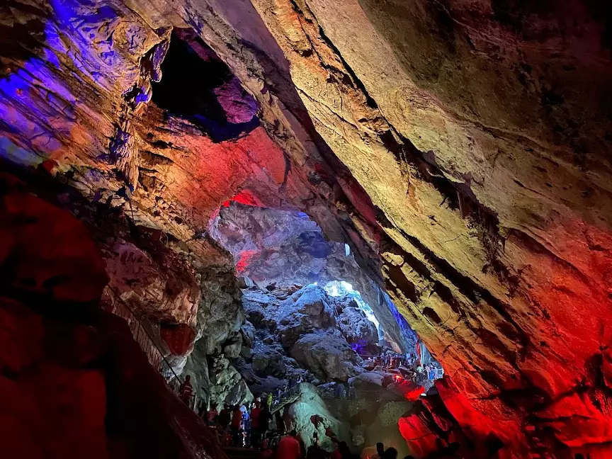 Indias Beautiful Cave