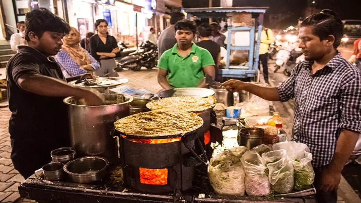 Famous Street Food In Pune