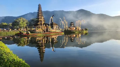 Indonesia Famous Place Indonesia Famous Place