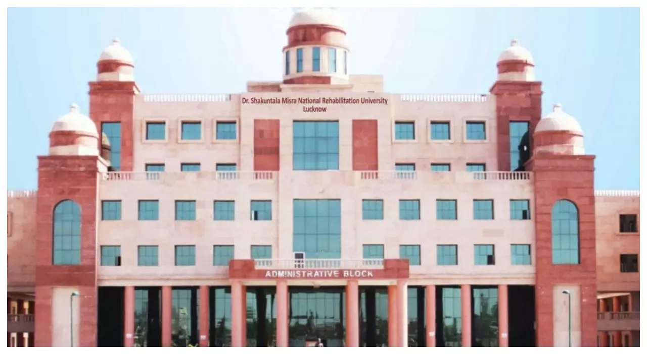 Lucknow News: पुनर्वास विवि के 13 विद्यार्थियों का हुआ कैंपस प्लेसमेंट, अधिकतम साढ़े पांच लाख का पैकेज
