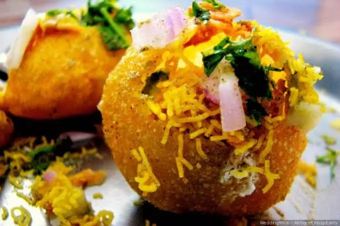 Nagpur Famous Volcano ponga puri Chaat