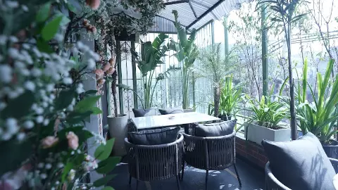 Delhi Top 5 Famous Cafe