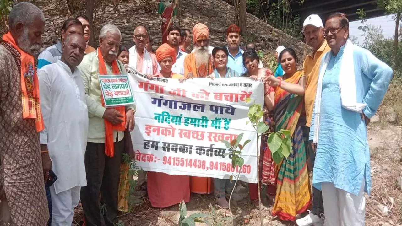 Maa Gomti Gaurav Padyatra will be held in Lucknow, Lok Bharatis meeting concluded regarding the program