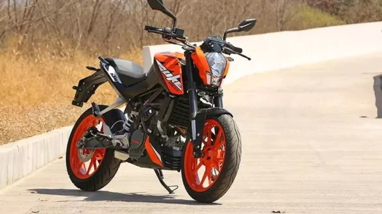 2024 KTM Duke 200