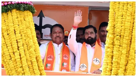 NCP के बाद अब शिवसेना शिंदे गुट नाराज, कहा- हमें कैबिनेट में जगह क्यों नहीं मिली? NCP के बाद अब शिवसेना शिंदे गुट नाराज, कहा- हमें कैबिनेट में जगह क्यों नहीं मिली?