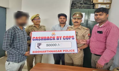 Fifty thousand rupees were transferred from Google Pay to an unknown account, cyber cell got it back