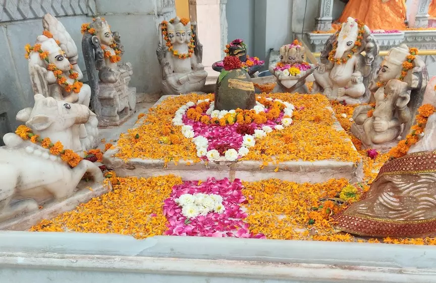 Lucknow Famous Shiv Mandir