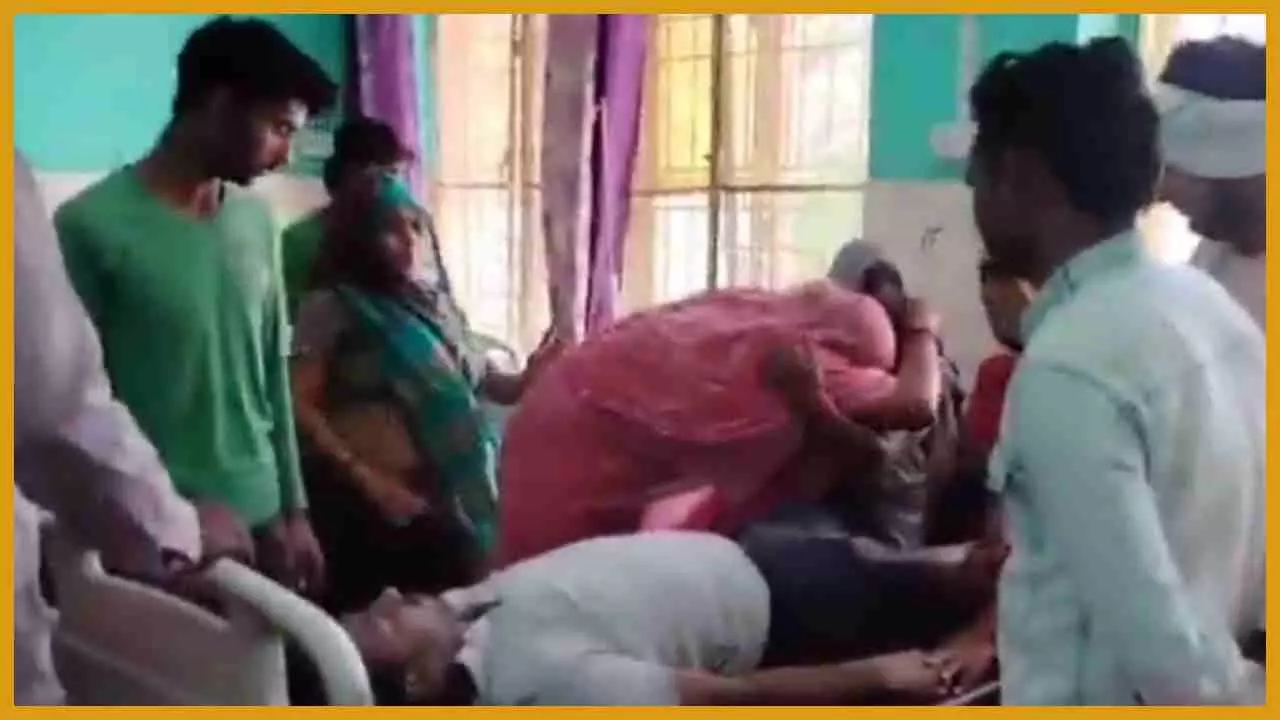 Mainpuri News : हाईटेंशन लाइन की चपेट में आने से युवक की मौत