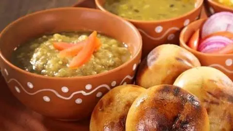 Raipur Famous Litti Chokha