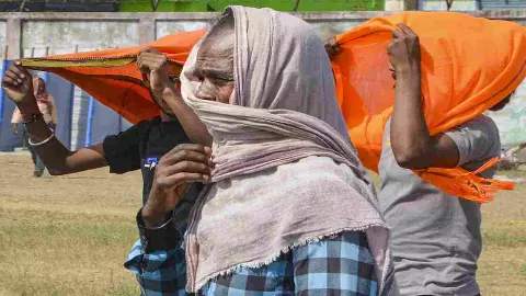 Kanpur News: आसमान से बरस रही आग, हीट स्ट्रोक से 72 घंटे में दर्जनों की मौत