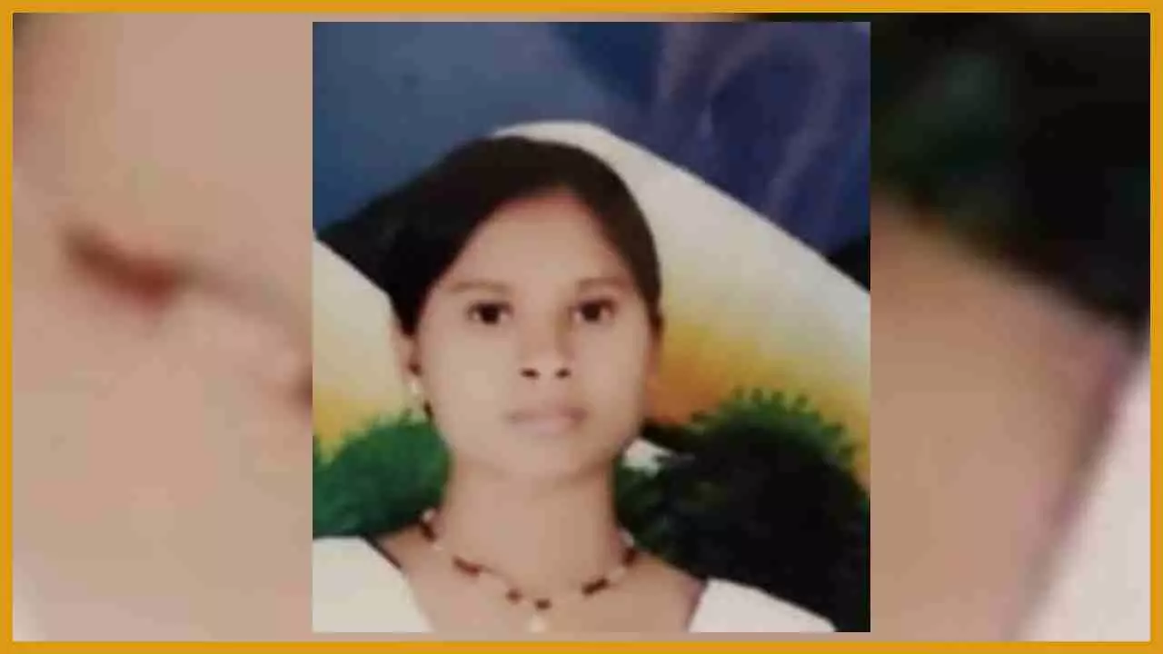 Gorakhpur News : बच्चों को छत पर सुलाकर आया और पत्नी का सिर धारदार हथियार से काट डाला