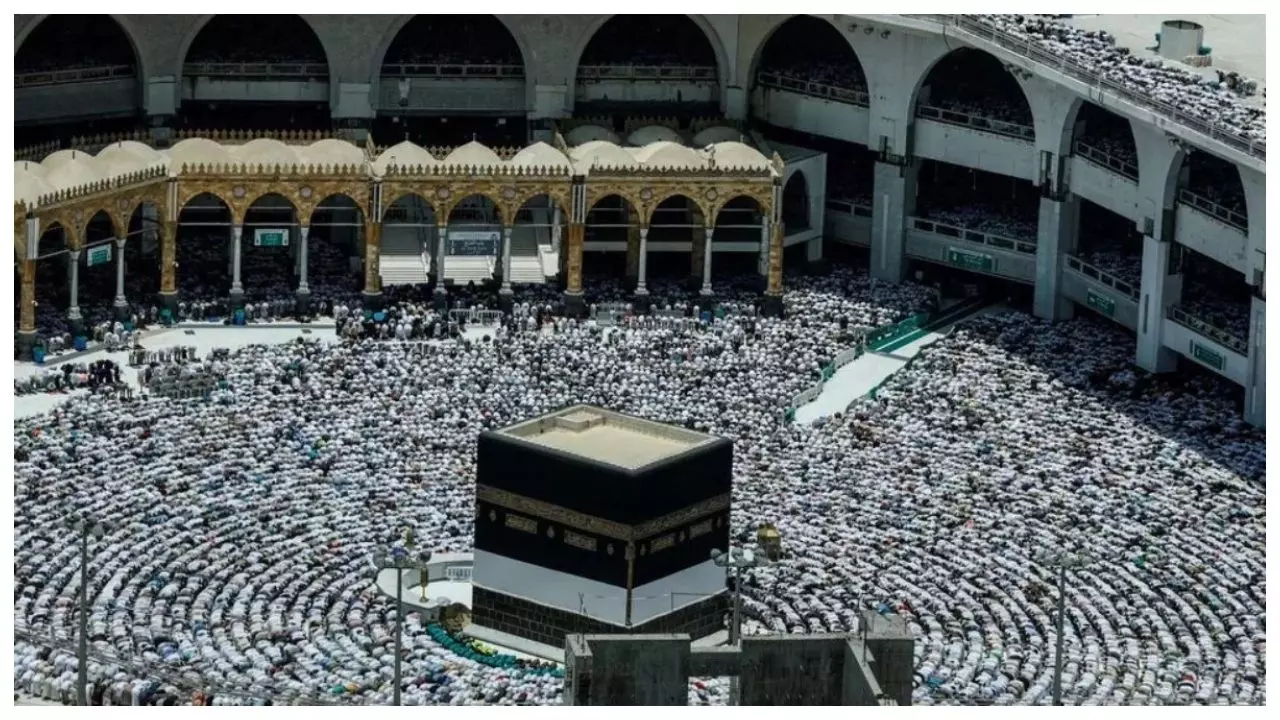 Death in Mecca: 68 भारतीयों समेत 645 हज यात्रियों की गई जान, मक्का में आफत बनी भीषण गर्मी