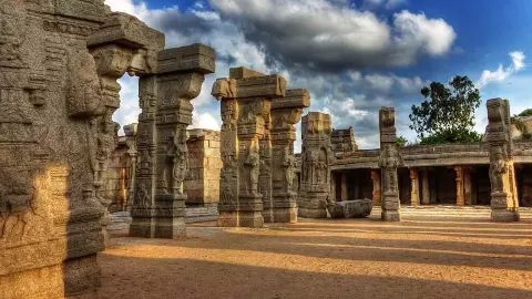 Lepakshi Temple
