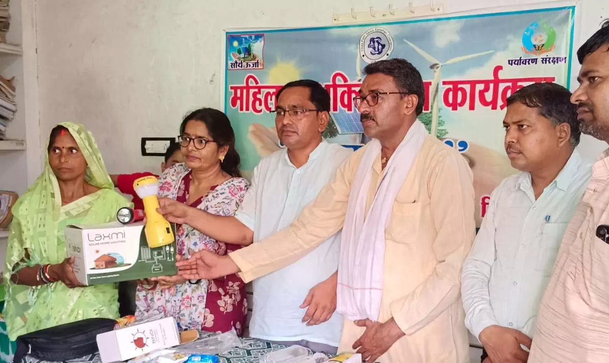 Tools and demo kits distributed to solar friends, women will become self-reliant