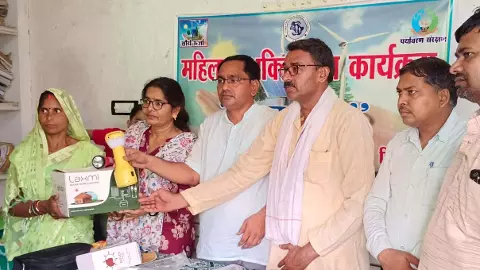 Tools and demo kits distributed to solar friends, women will become self-reliant