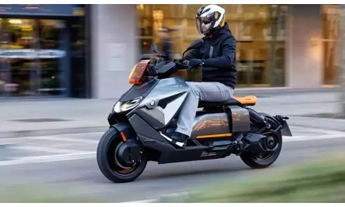 BMW CE-04  Electric Scooter