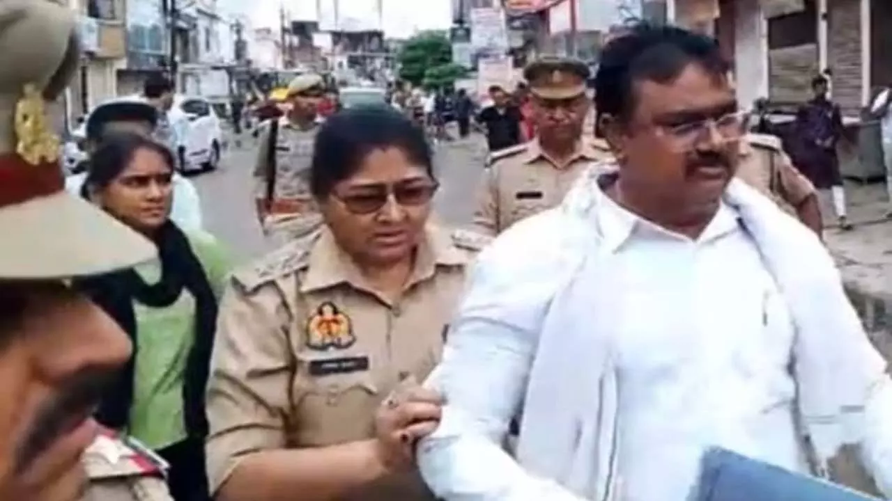 When the bulldozer ran on the hotel, Rajiv Rana reached the spot, police arrested him