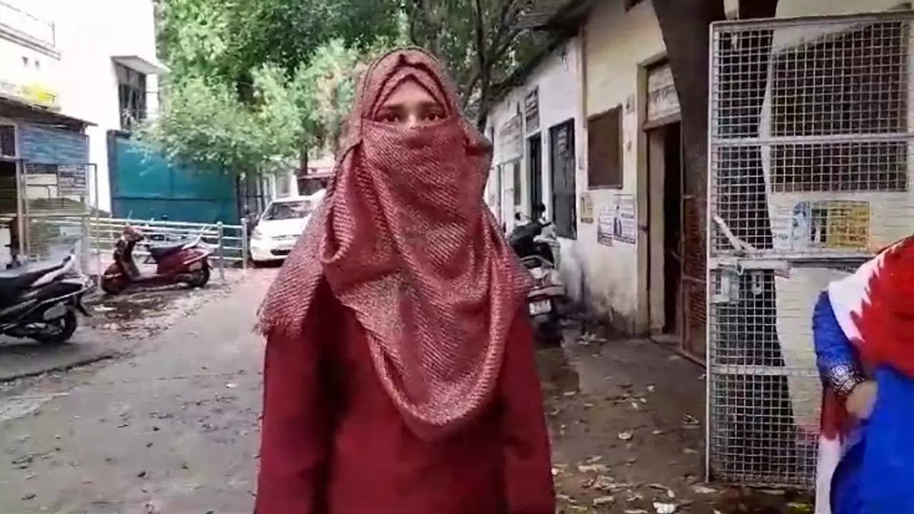 Minor girl accuses police of not doing justice in exploitation case