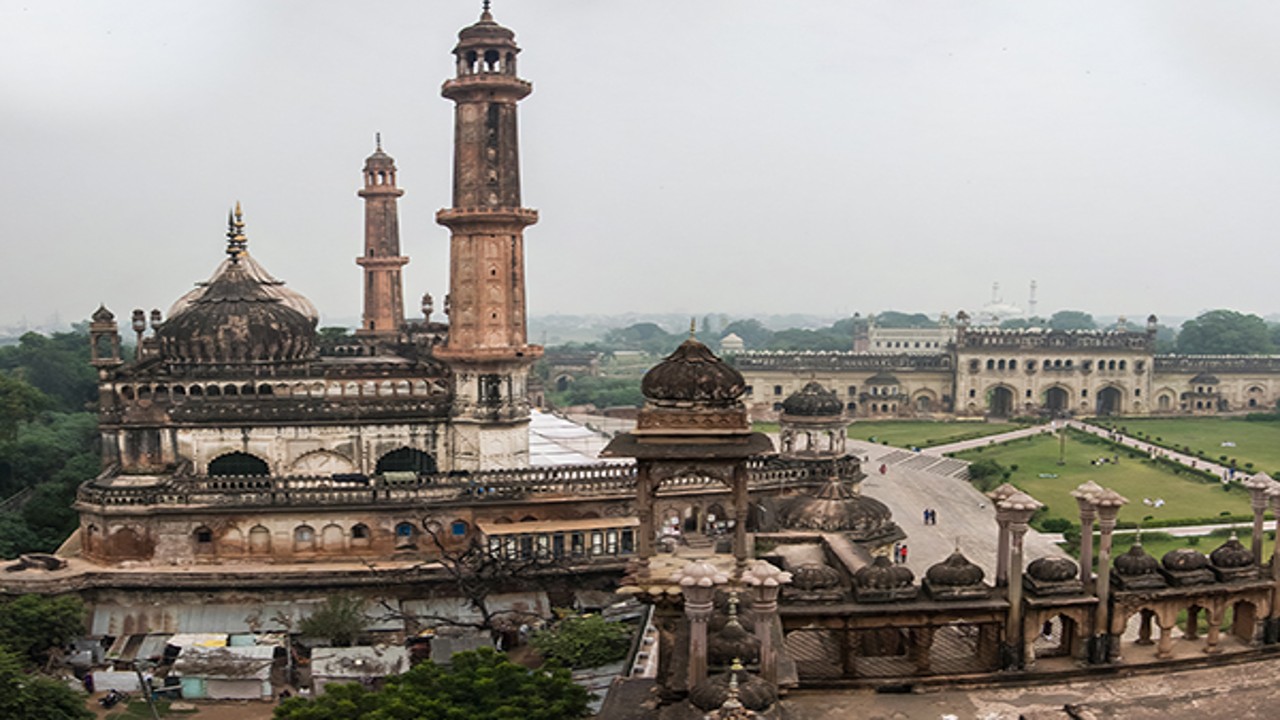 Lucknow Alambagh Famous Tourist Places | Lucknow Tourism News in Hindi ...