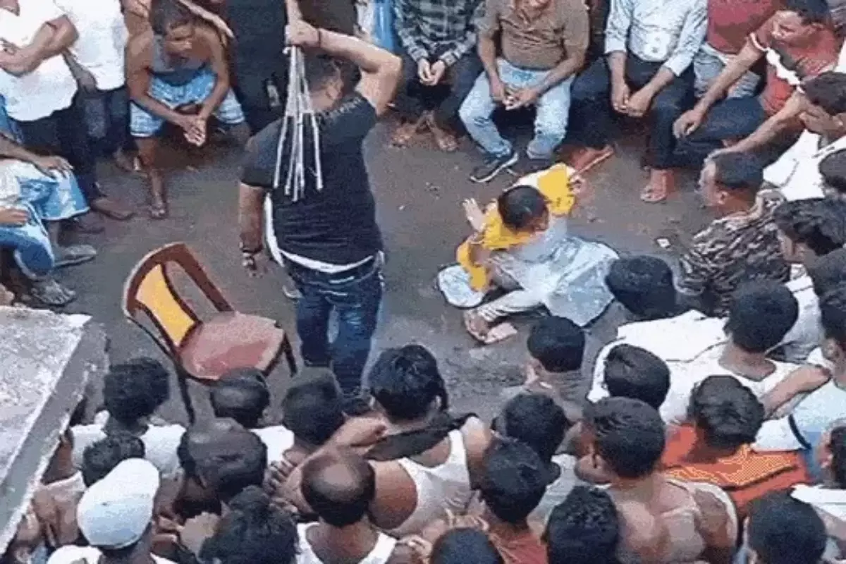 बंगाल में महिला को बीच सड़क पर बेरहमी से पीटा, वीडियो वायरल होने पर आरोपी गिरफ्तार