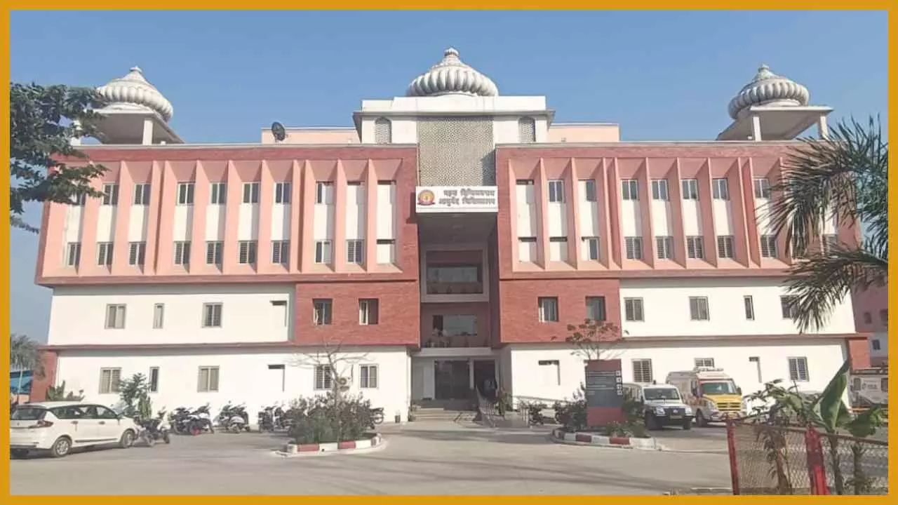 Gorakhpur News : गोरक्षनाथ कॉलेज ऑफ नर्सिंग में होगी स्पेनिश और फ्रेंच की भी पढ़ाई, अध्ययन परिषद में हुआ निर्णय