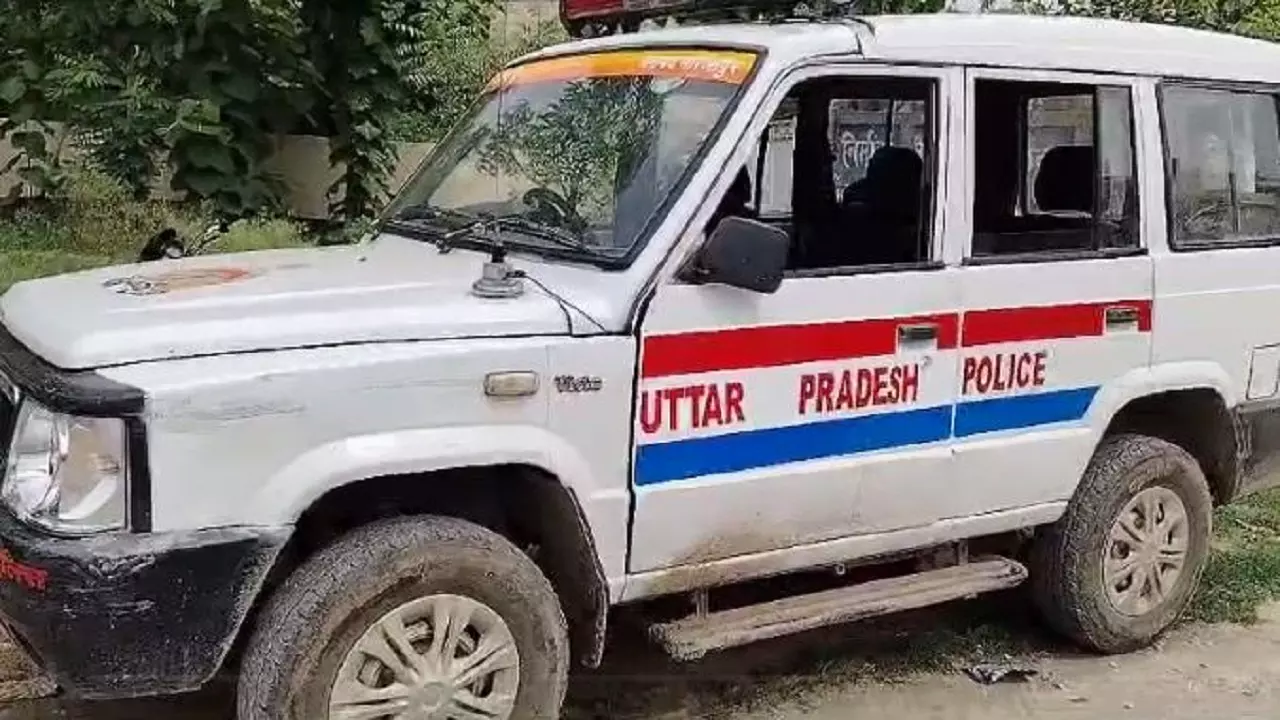 Mirzapur Road Accident