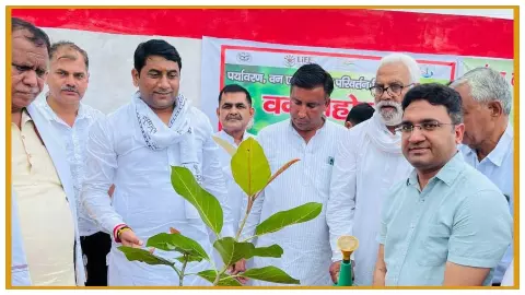 Meerut News Photo- Newstrack