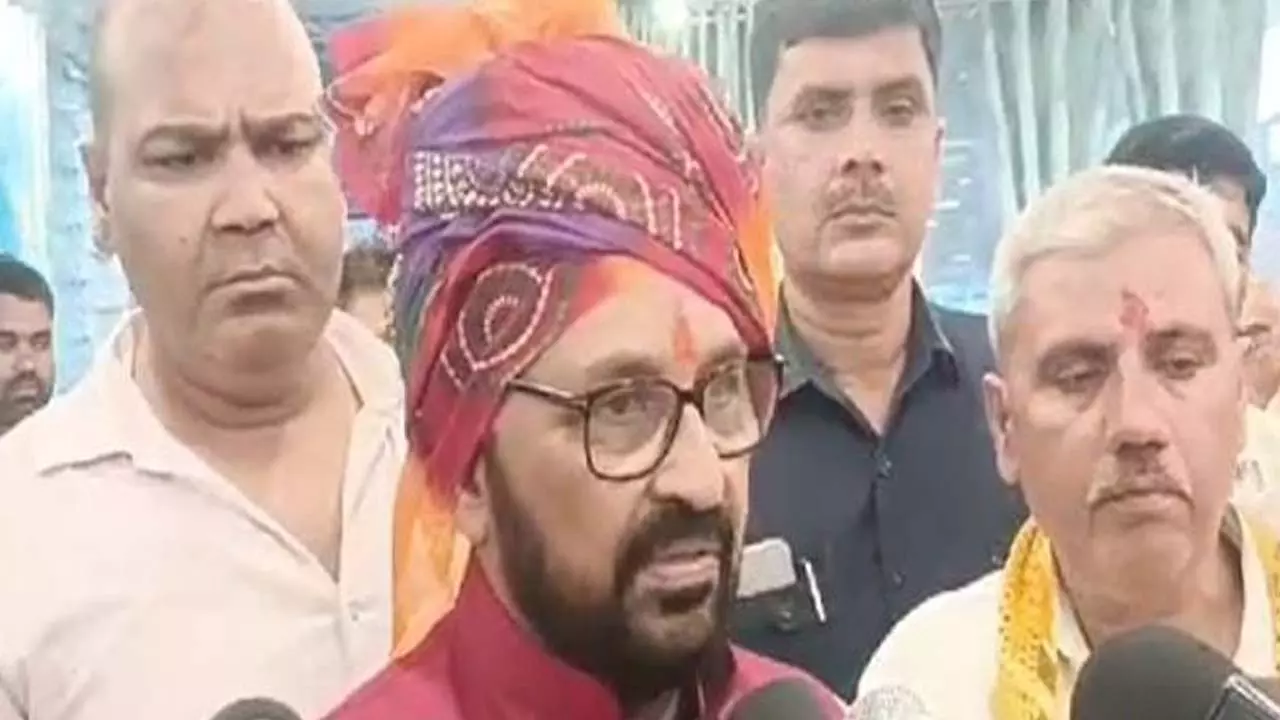 Yogi government minister Yogendra Kumar said- Opposition people leak the paper