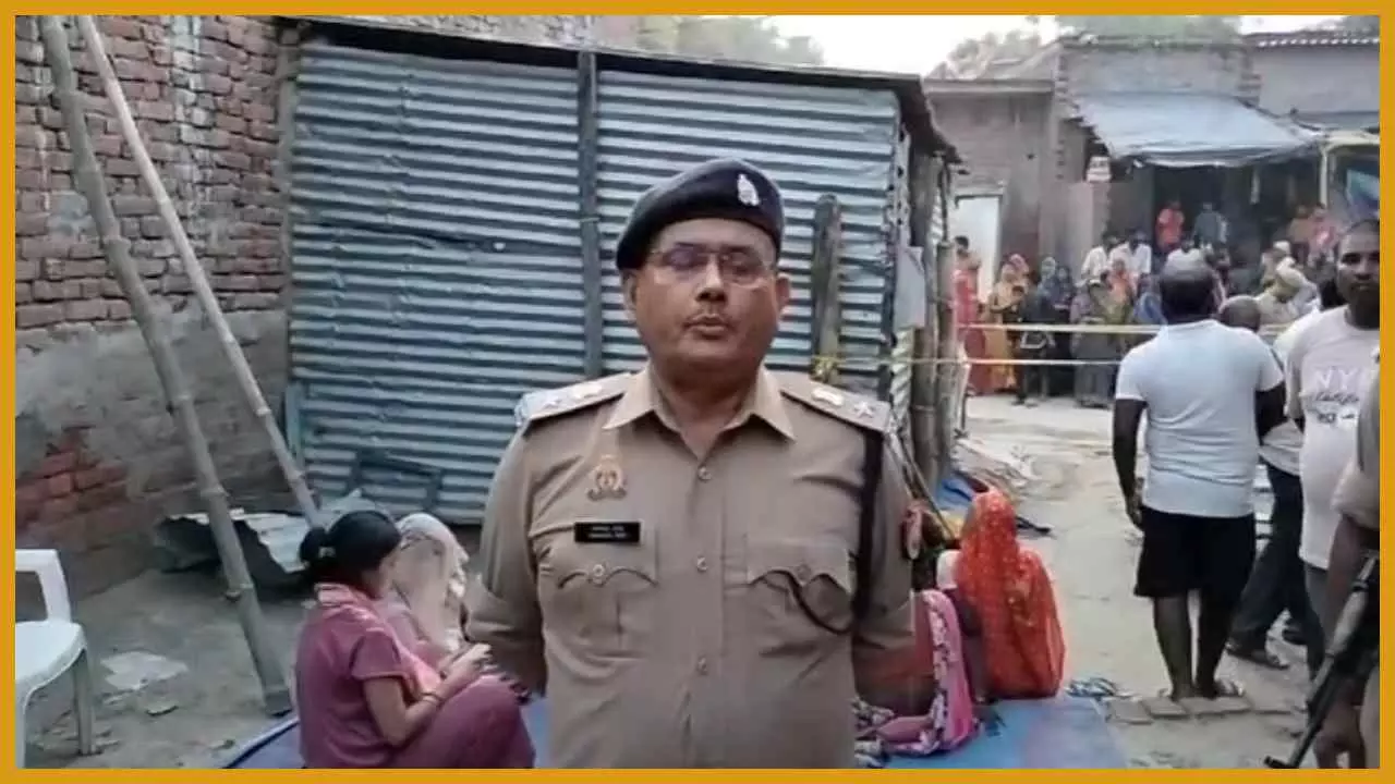 Pratapgarh News : चाकू से गोद कर बुजुर्ग महिला की हत्या, पुलिस ने आरोपी युवक को किया गिरफ्तार