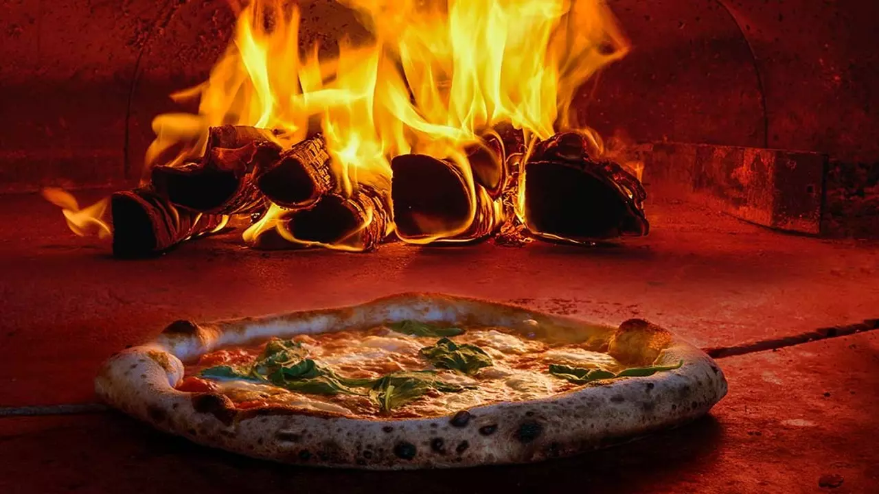 Wood Fire Pizza in Noida