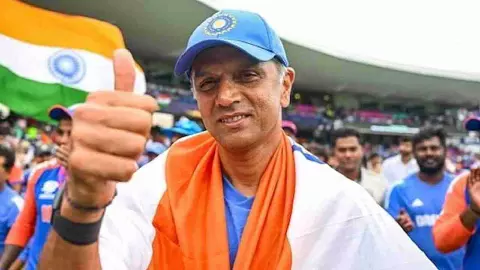 Rahul Dravid ने जीत लिया सबका दिल, इनामी रकम को खुद पांच से घटाकर ढाई करोड़ कराया, पूर्व कोच को हर कोई कर रहा सलाम