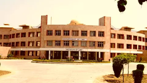 Assistant Professor Jobs 2024: कुरुक्षेत्र यूनिवर्सिटी में निकली    असिस्टेंट, एसोसिएट और प्रोफेसर पदों पर वैकेंसी,  सैलरी लाखों में