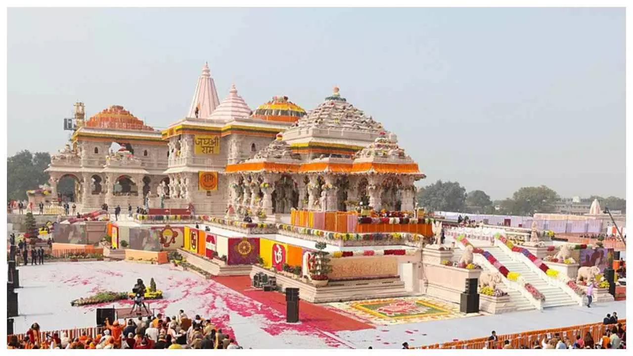 Ayodhya News : सरयू में स्नान कर सीधे रामलला के मंदिर पहुंच सकेंगे भक्त, जल्द बनेगा भ्रमण पथ