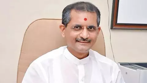 UPSC Chairman Manoj Soni Resigns