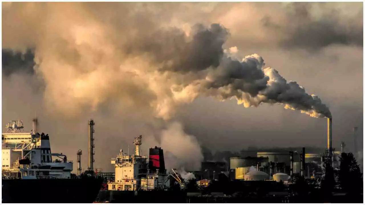 Pollution : महानगरों में बढ़ता जानलेवा प्रदूषण गंभीर चुनौती