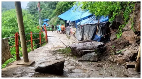 केदारनाथ पैदल मार्ग पर बड़ा हादसा, 3 की मौत, राहत-बचाव कार्य जारी
