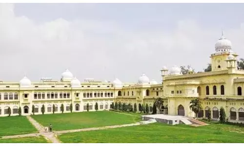 Lucknow News: UP के चार जिलों में एड्स रोगियों पर स्टडी करेंगे एलयू शिक्षक, UPSACS के साथ हुआ एमओयू