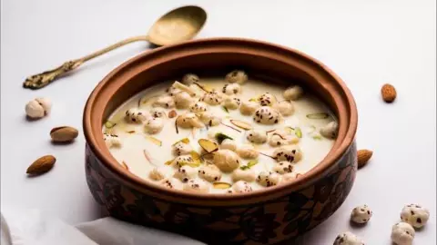 Sawan 2024 Bhog: सावन के दूसरे सोमवार पर शिवजी को बनाकर चढ़ाएं ये भोग, पूरी होंगी मनोकामनाएं