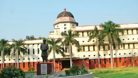AU UG 2024:  इलाहाबाद यूनिवर्सिटी CUET UG प्रोग्राम में कल 30 जुलाई है दाखिले का अंतिम दिन ,जानें आवेदन के निर्देश
