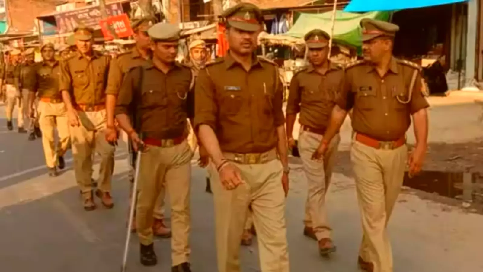 UP Police Bharti 2024: यूपी पुलिस भर्ती परीक्षा की सुरक्षा के लिए जारी हुआ व्हाट्सअप नम्बर और मेल आईडी, आम जनता से मांगी मदद