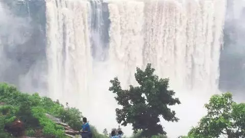 Madhya Pradesh Famous Waterfall, Purwa Waterfall