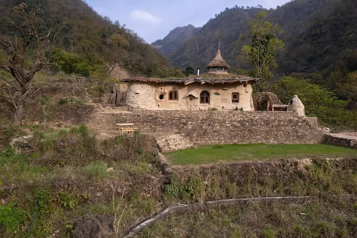 Harry Potter Famous Hut, Rishikesh Famous Place